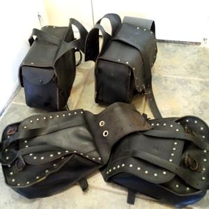 Willie and Max motorcycle saddle bags